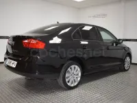 Usado Seat Toledo Reference 105 CV (77 kW) 2013 Negro Utilitario