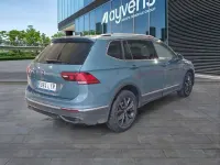 Usado VW Tiguan Allspace Life 150 CV (110 kW) 2022 Azul SUV