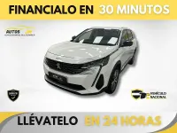 Usado Peugeot 5008 Allure 130 CV (95 kW) 2022 Blanco SUV