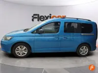 Usado VW Caddy California 102 CV (75 kW) 2024 Azul Monovolumen