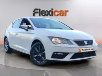 Usado Seat Leon ST Style 131 CV (96 kW) 2019 Blanco Familiar