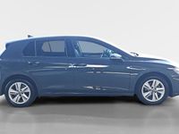 Usado VW Golf VIII 115 CV (84 kW) 2025 Gris / plata Berlina