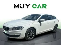Usado Volvo V60 Momentum 150 CV (110 kW) 2017 Blanco Familiar