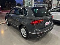 Usado VW Tiguan Life 150 CV (110 kW) 2024 Gris SUV