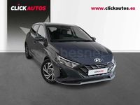 Usado Hyundai i20 79 CV (58 kW) 2025 Gris / plata Utilitario