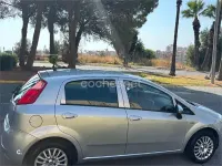 Usado Fiat Punto Pop 69 CV (50 kW) 2013 Blanco Utilitario