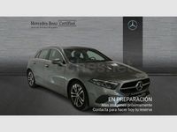 Usado Mercedes A180 136 CV (100 kW) 2024 Gris / plata Berlina