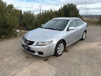 Usado Honda Accord Executive 140 CV (102 kW) 2005 Gris / plata Berlina