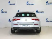 Usado Mercedes CLA180 Shooting Brake 116 CV (85 kW) 2021 Gris Familiar