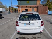 Usado Skoda Octavia 130 CV (95 kW) 2019 Blanco Familiar