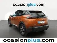 Usado Peugeot 2008 GT-line 130 CV (95 kW) 2020 Naranja SUV