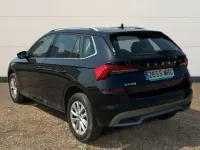 Usado Skoda Kamiq Ambition 110 CV (80 kW) 2023 Negro SUV