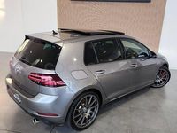 Usado VW Golf VII GTI 245 CV (180 kW) 2019 Gris / plata Berlina