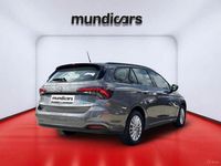 Usado Fiat Tipo Life 101 CV (74 kW) 2021 Gris / plata Familiar