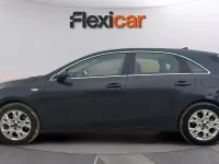 Usado Kia Ceed 136 CV (100 kW) 2023 Gris Utilitario