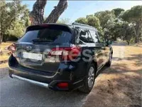 Usado Subaru Outback Sport 150 CV (110 kW) 2017 Negro Familiar