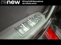 Usado Renault Captur Zen 160 CV (117 kW) 2022 Rojo SUV