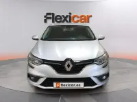 Usado Renault Mégane Zen 131 CV (96 kW) 2017 Gris Berlina