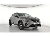 Usado Renault Captur Techno 140 CV (102 kW) 2023 Gris / plata SUV