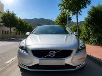 Usado Volvo V40 Momentum 150 CV (110 kW) 2015 Gris Utilitario