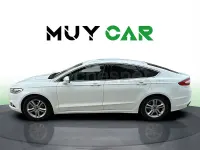 Usado Ford Mondeo Titanium 240 CV (176 kW) 2018 Blanco Berlina