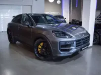 Nuevo Porsche Cayenne Turbo E-Hybrid 740 CV (544 kW) 2026 Gris SUV