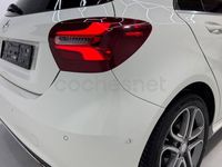 Usado Mercedes A180 AMG line 122 CV (89 kW) 2015 Blanco Berlina