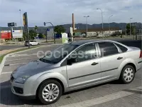 Usado Ford Focus Trend 115 CV (84 kW) 2006 Gris / plata Berlina