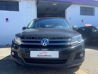 Usado VW Tiguan Business 140 CV (102 kW) 2015 Gris / plata SUV