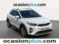 Usado Kia Stonic 100 CV (73 kW) 2025 Blanco SUV