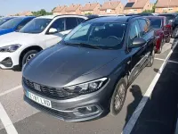 Usado Fiat Tipo 95 CV (69 kW) 2022 Gris Familiar