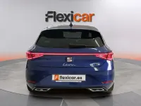 Usado Seat Leon FR 150 CV (110 kW) 2020 Azul Berlina