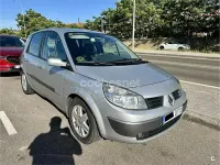 Usado Renault Scenic E-Tech Dynamique 130 CV (95 kW) 2005 Gris / plata Monovolumen