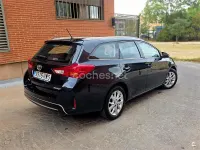 Usado Toyota Auris 132 CV (97 kW) 2014 Azul Familiar
