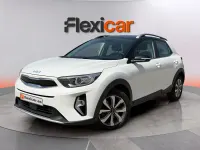 Usado Kia Stonic 120 CV (88 kW) 2021 Blanco SUV