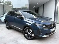Usado Peugeot 3008 Allure 131 CV (96 kW) 2023 Azul SUV