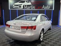 Usado Hyundai Sonata Comfort 140 CV (102 kW) 2006 Gris / plata Berlina