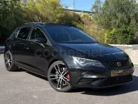 Usado Seat Leon CUPRA 300 CV (220 kW) 2018 Negro Berlina