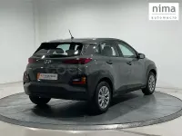Usado Hyundai Kona 120 CV (88 kW) 2019 Gris / plata SUV