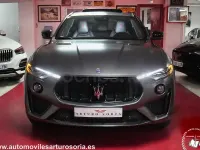 Usado Maserati Levante 580 CV (426 kW) 2020 Gris / plata SUV