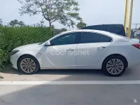 Usado Opel Insignia Sport 130 CV (95 kW) 2008 Blanco Berlina