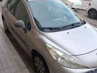Usado Peugeot 207 75 CV (55 kW) 2008 Gris / plata Berlina