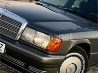 Usado Mercedes 190 109 CV (80 kW) 1991 Gris / plata Berlina