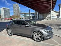 Usado Mercedes GLA200 Urban 136 CV (100 kW) 2015 Gris / plata SUV