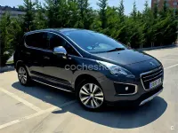 Usado Peugeot 3008 Crossway 120 CV (88 kW) 2015 Negro Familiar