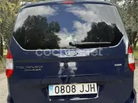 Usado Ford Tourneo Courier Titanium 100 CV (73 kW) 2015 Azul Monovolumen