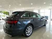 Usado Audi A4 Advanced Plus 136 CV (100 kW) 2021 Gris / plata Familiar