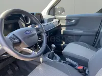 Usado Ford Tourneo Courier Trend 125 CV (91 kW) 2024 Gris / plata Monovolumen