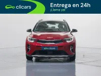 Usado Kia Stonic 84 CV (61 kW) 2022 Rojo SUV