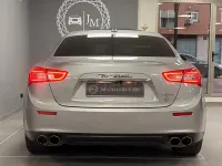 Usado Maserati Ghibli 350 CV (257 kW) 2018 Gris / plata Berlina